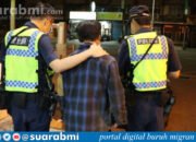 Gemetar Saat Melihat Razia Dijalan Didepan Mata dan Bermaksud Putar Balik, PMI ini Malah Dicyduk Pakde, Duh Sib Nasib..!