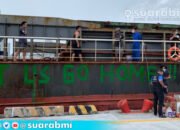 Terjebak Diatas Kapal di Kaohsiung Taiwan Hampir 6 Bulan Tanpa Gaji, 8 TKI ABK ini Stres Hampir Gila Meminta Dipulangkan, Tak Ada Kejelasan