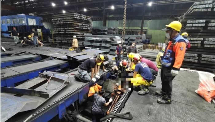 Ya Allah, Seorang Pekerja Migran Tertelan Mesin Press Sebesar Ini Dalam Hitungan Detik, Kejadian di Tainan Taiwan