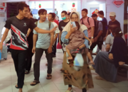 Dideportasi dari Malaysia Melalui Batam Center 129 TKI Non Prosedural Gigit Jari