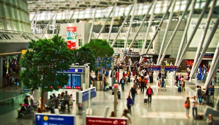 Indonesia Digemparkan Fenomena Ribuan WNI Pindah ke Singapura, Bayar Berapa Sih?