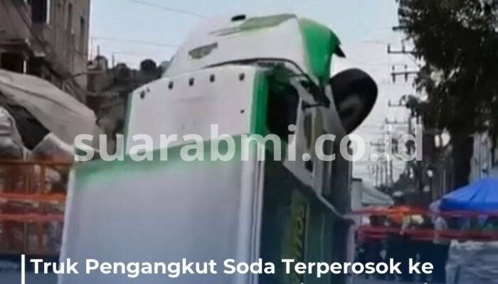 Lubang Besar di Jalan Telan Truk Soda, Sinkhole Hebohkan Warga Kota Meksiko!