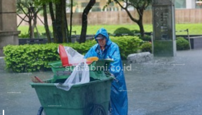 Hujan Ekstrem Terjang Taipei, Puluhan Titik Banjir dan Dua Pekerja Tersambar Petir